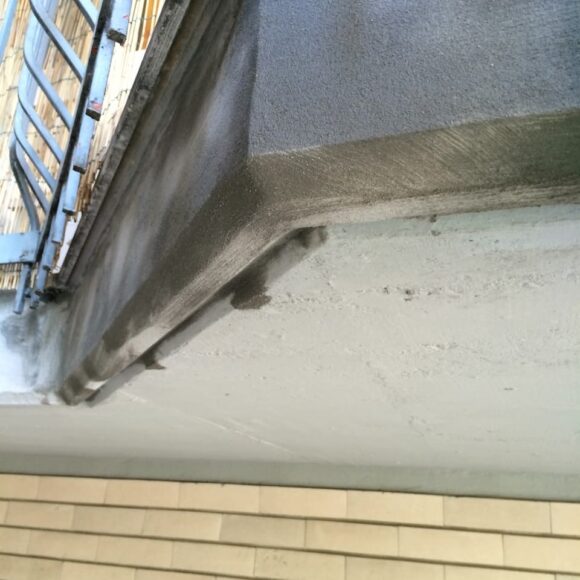 Piazzale Lubiana (PR) Ristrutturazione balcone condominio