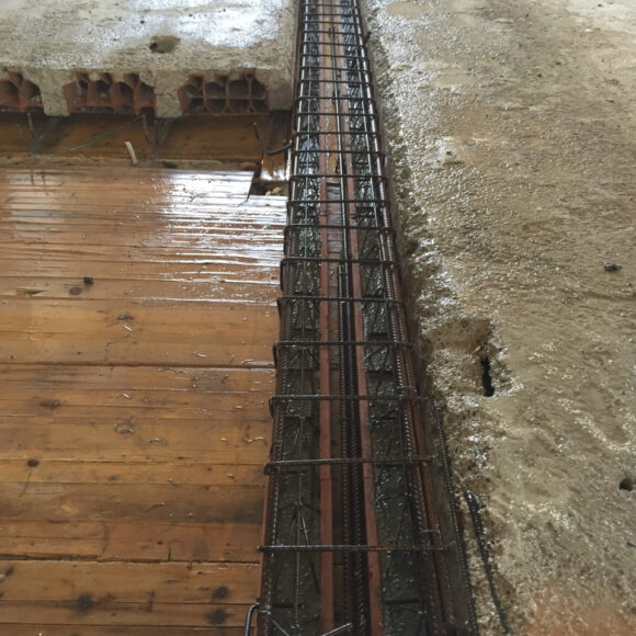 Porporano (PR) Apertura foro solaio