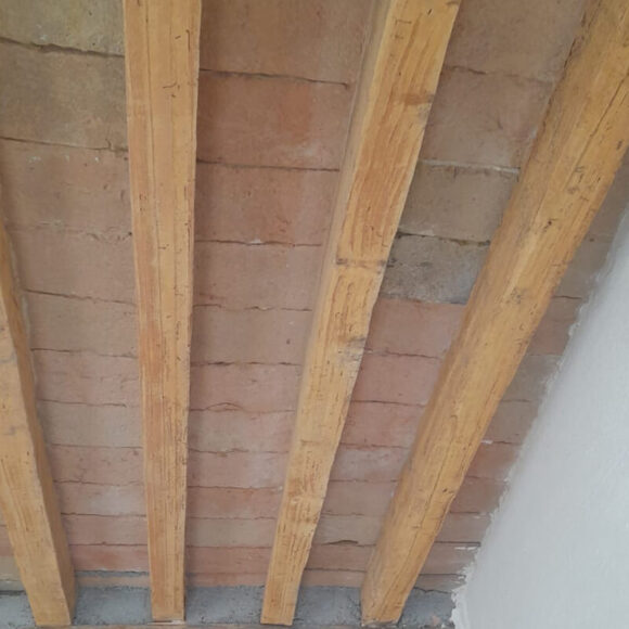 Borgo Guazzo (PR) Sabbiatura di soffitti