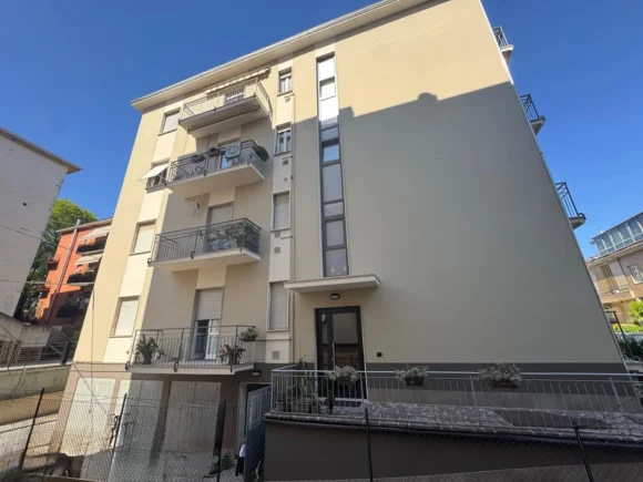 Condominio Boscoli (PR)