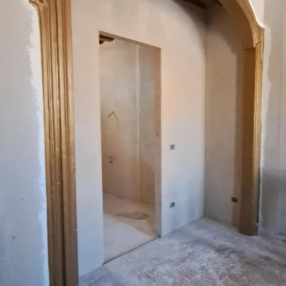 Via agli Ospizi Civili n3 (PR) Sabbiatura di soffitti