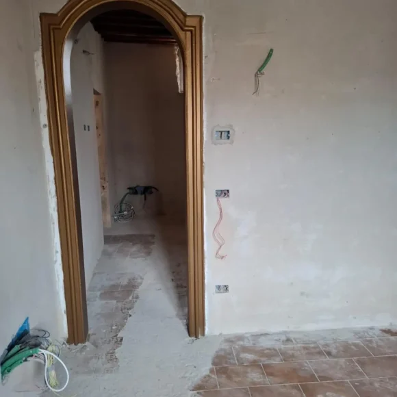 Via agli Ospizi Civili n3 (PR) Sabbiatura di soffitti