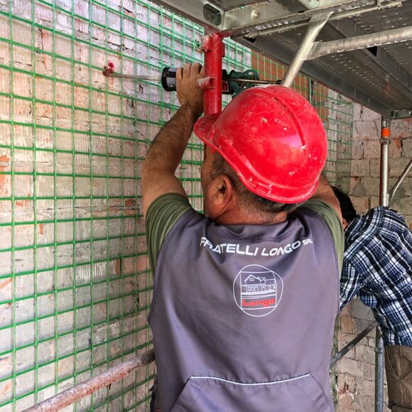 Strada Montanara (PR) Realizzazione di intonaco armato