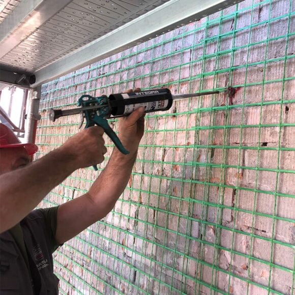 Strada Montanara (PR) Realizzazione di intonaco armato