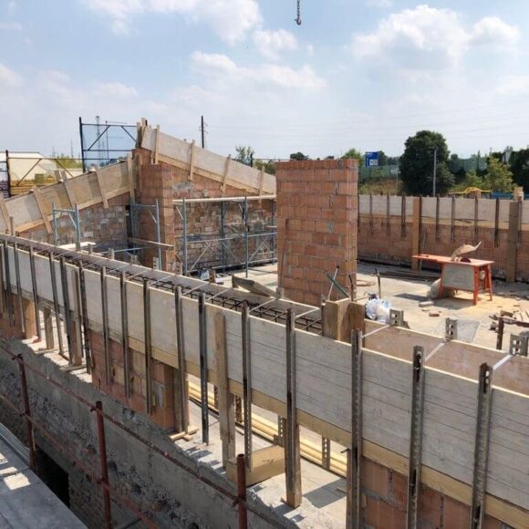 Via Bobbio (PR) Realizzazione cordoli tetto